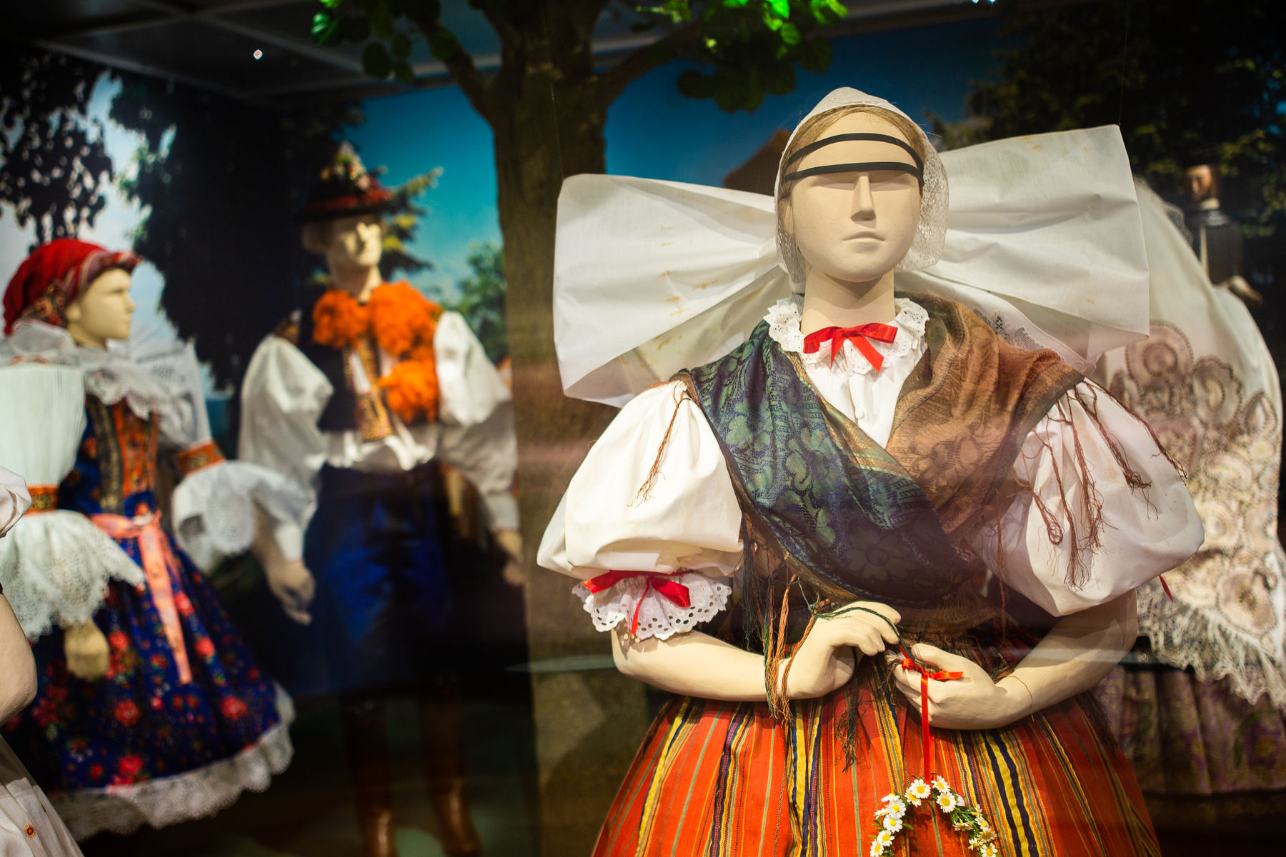 Kultura a tradice: Výstava českých starodávných krojů